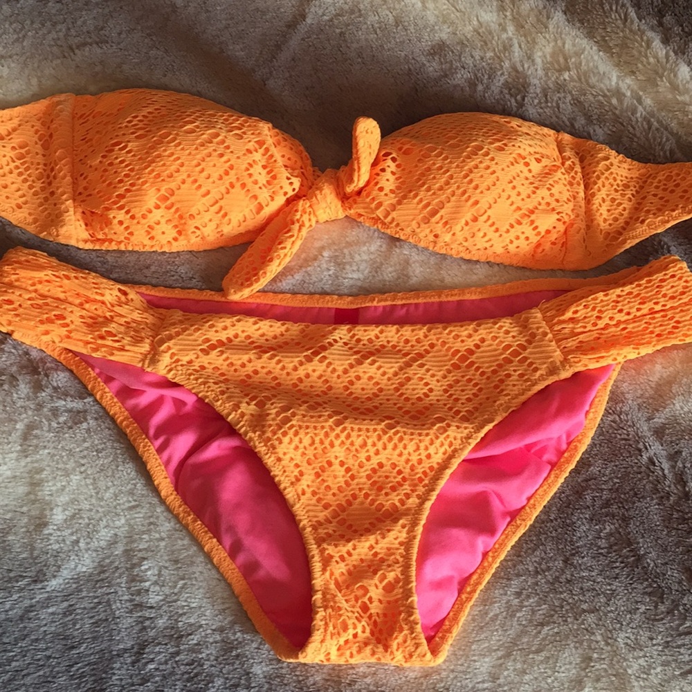 Victoria Secret bikini